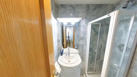 Piso de alquiler en Calle de Rafael Bergamín, San Juan Bautista - Photo 5