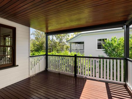 81 Victoria Terrace, Greenslopes QLD 4120 - House For Rent | Domain - Photo 4
