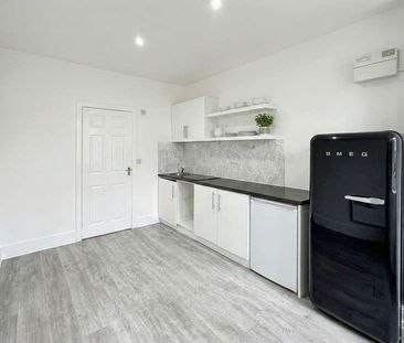 Clayponds Lane, Brentford, London, TW8 - Photo 3