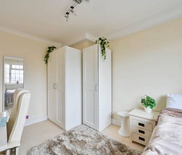 5 bedroom house to rent - Photo 2