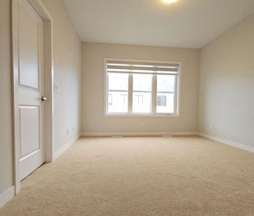 For Lease - 23 Freeman Williams Street, Markham, Ontario - Photo 3