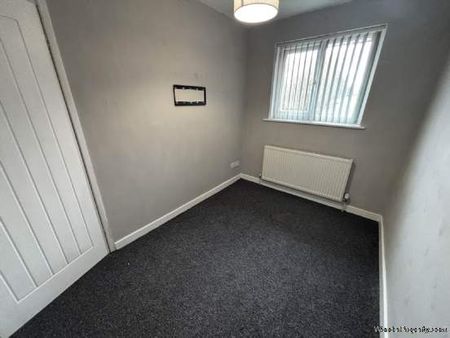 2 bedroom property to rent in Manchester - Photo 3