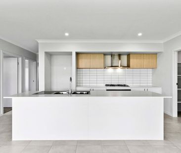 NEW BUILD IN THE SPRINGS ESTATE - Photo 2