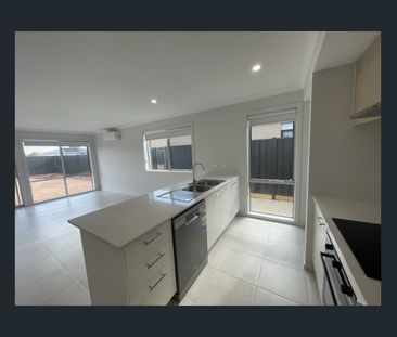 Brand New Family Home! - Photo 3