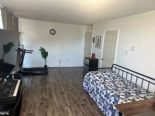 For Lease - 3555 Derry Road Unit# 801 - Room 1, Mississauga, Ontario - Photo 1