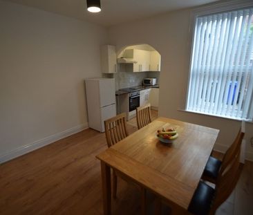 2 bedroom house share to rent - Photo 4