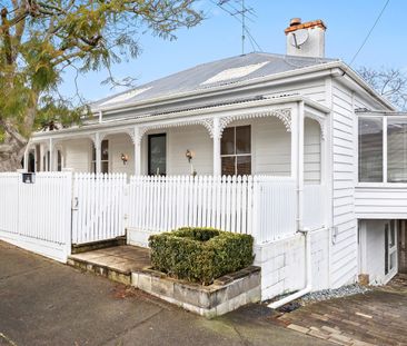 Charming Villa in Prime Parnell Location – Double Grammar Zone - Photo 2