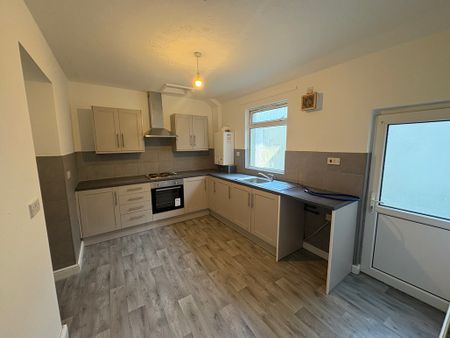 Glynllwchwr Road, Pontarddulais, SA4 8LP - Photo 5