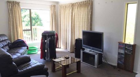 Quiet Cul De Sac, Handy Location - Photo 2