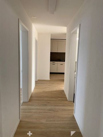 Sanierte Wohnung in Biel zu vermieten - Photo 5