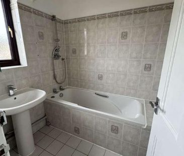 Princes Road, Ilford, IG6 - Photo 6