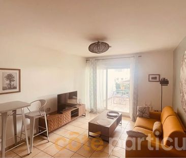 A LOUER - APPARTEMENT T2 MEUBLE - SAINT DENIS - Photo 3