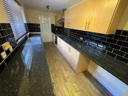 Burgass Road, NG3, Property for rent - Photo 2