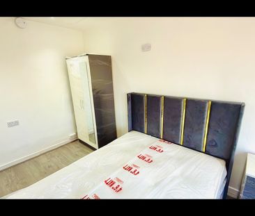 Room in a Shared House, Edwards Road, B24 - Photo 1