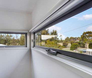 5 Leslie Street, Newport VIC 3015 - House For Rent | Domain - Photo 6