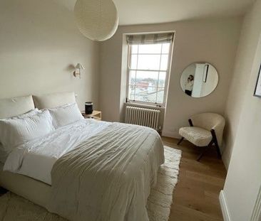2 Bed Flat, Gloucester Row, BS8 - Photo 6