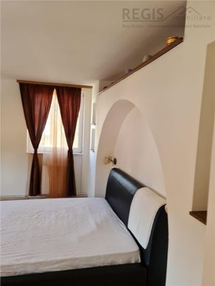 Vila de cinci camere in zona Schei - Fotografie 1