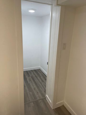 For Lease - 102 Westcroft Drive Unit# Bsmt, Toronto, Ontario - Photo 4