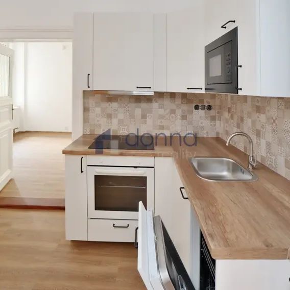 Pronájem rekonstr. bytu 2+1, 48 m - Photo 1