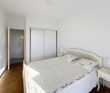 Location Appartement 2 pièces 51m² NICE 06100 - Photo 6