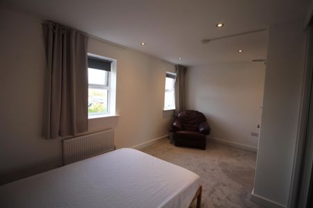 Fairfield Link, Sherburn In Elmet, Leeds - Photo 4