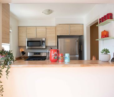 For Lease - 1159 Mcdowell Crescent, Milton, Ontario - Photo 1