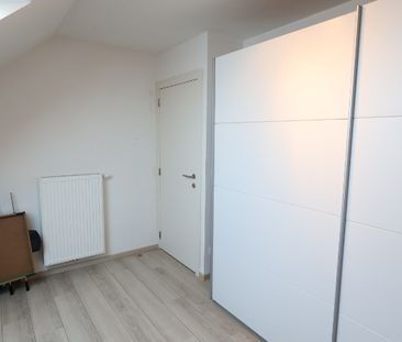 Leuke halfopen woning in rustige omgeving - Photo 1