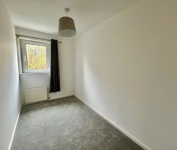 Quetta Park, Church Crookham, Fleet, Hampshire, GU52 - Photo 4