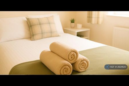 1 bedroom in a house share to rent - Photo 4