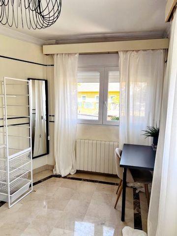 Calle Jaenar, Madrid, Community of Madrid 28043 - Photo 3