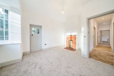 Birch Avenue, Fleet, Hampshire, GU51 - Photo 3