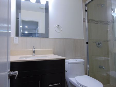 For Lease - 2450 Credit Valley Road, Mississauga, Ontario - Photo 3