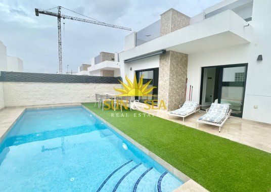 NEW BUILD 3 BEDROOM VILLA - BENIJOFAR