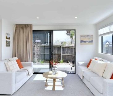 Easy-Care Living in Handy Location! - Photo 1