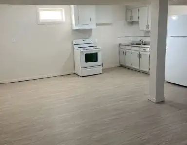 2 Bed + Den Basement Suite - Newly Renovated - Utilities Included | Calgary - Photo 1