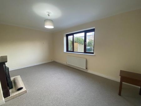 Garron Crescent, Belfast, BT10 0EQ - Photo 2