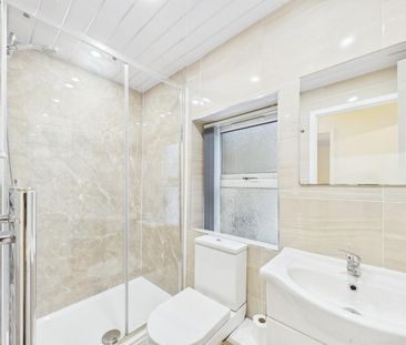 2 bedroom House To Let - Photo 4