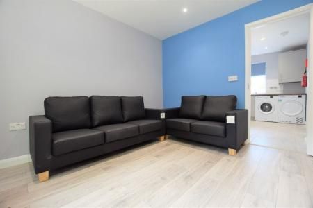 5 Bed Student Home - 80 Downs Road, Canterbury - Photo 1