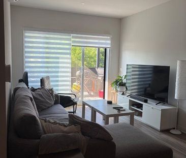Logement 4 1/2 prêt des services à sainte Thérèse - Photo 2
