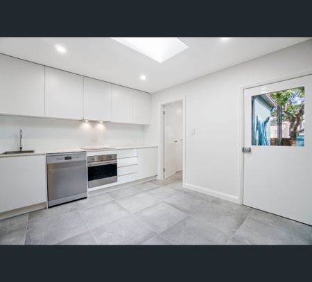153 Harris St, Pyrmont, NSW 2009 - Photo 3