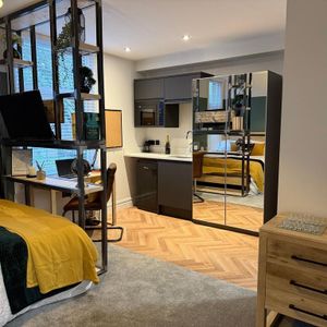 Studio to rent - Photo 2