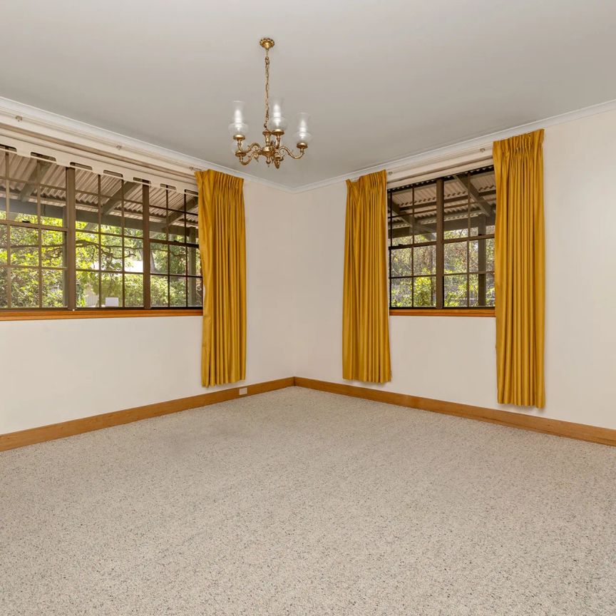 Prestigious Walkerville Estate with Tennis Court & Pool - Photo 1