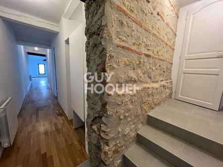 Appartement T3 - rénové à proximité des commodités - Photo 4