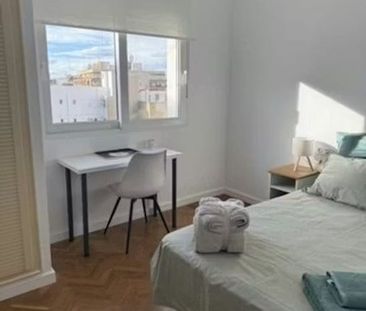 Carrer de Gorgos, Valencia, Valencian Community 46021 - Photo 5