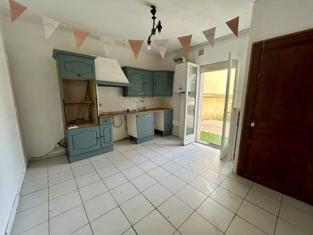 Location Appartement 3 pièces 66m² ST PRIEST 69800 - Photo 5