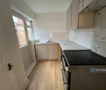 2 bedroom terraced house to rent - Photo 6