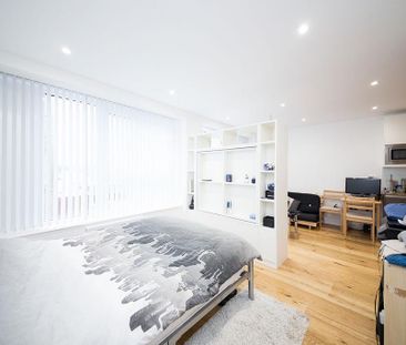 Studio to rent - Photo 3