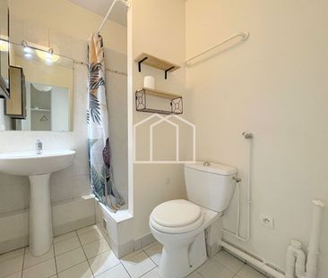 Suresnes (92150) STUDIO 30 m² avec balcon, cave et parking - Photo 5