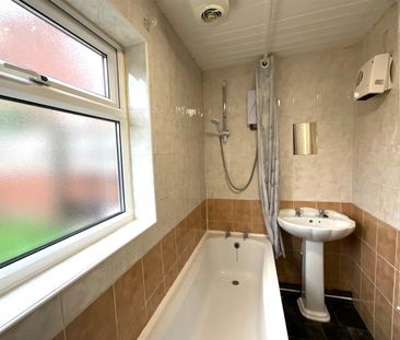 Ground floor flat, St. Catherines Avenue, Doncaster - Photo 2