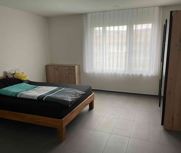 3.5 Zimmer, 101 m², 1. Stock - Photo 2